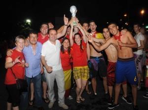 Coslada: Românii şi spaniolii au sărbătorit împreună victoria Spaniei