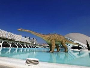 Dinozaurii reînvie la Valencia