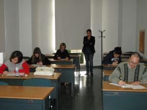 Alicante: Examenul pentru atestatul de limba română, susţinut de 12 persoane