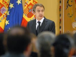 Zapatero justifică austeritatea cu promisiunea creşterii economice peste 5 ani