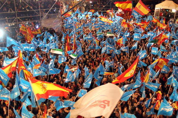 Spania isi pune speranta in Partidul Popular