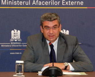 Baconschi revocat din functie de premierul Emil Boc