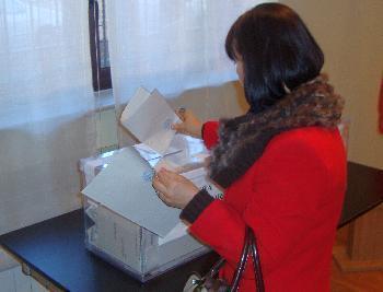Spania, ora 14: Au votat mai multi romani decat la alegerile din 2008