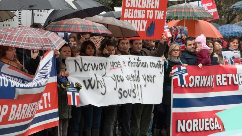 Cazul Bodnariu adună românii la Madrid la Ambasada Norvegiei
