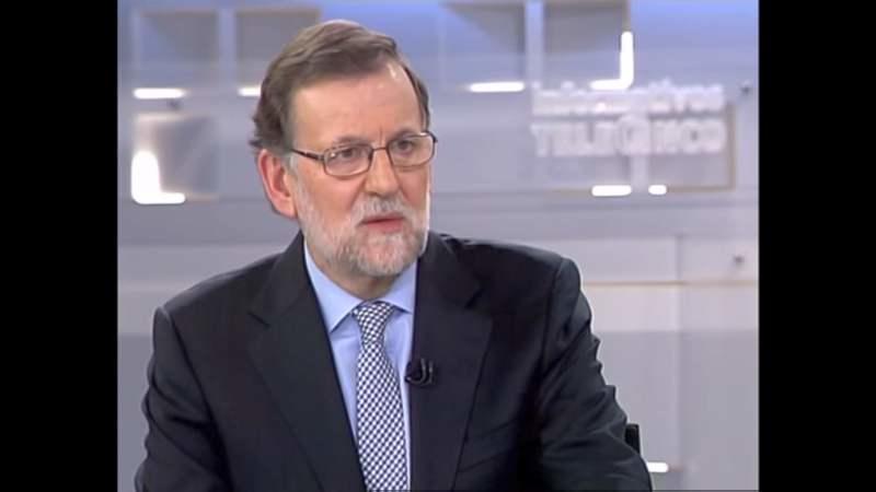 Premierul Rajoy sare în apărarea femeilor umilite de suporterii PSV