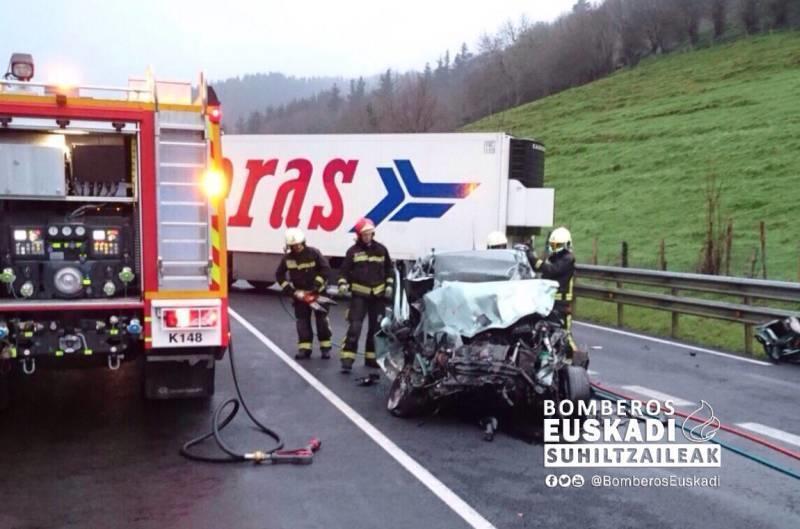 Doi români și un spaniol morți într-un accident în nordul Spaniei