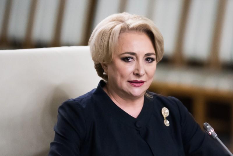 Premierul Viorica Dăncilă se ascunde de românii din Spania