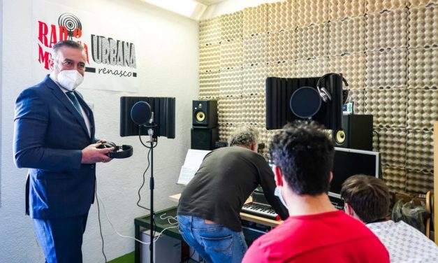 Comunitatea Madrid anticipează Ziua Mondială a Radioului prin celebrarea unui atelier radio pentru minori și tinerii infractori
