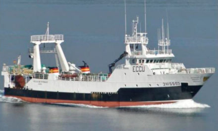 S-a desfășurat un dispozitiv maritim și aerian pentru salvarea celor 24 de membri ai echipajului de pescuit Villa de Pitanxo