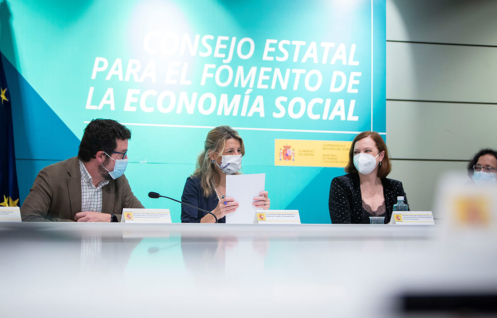 Yolanda Díaz reactivează Consiliul de Stat pentru Promovarea Economiei Sociale și desemnează Santiago Capitală a Economiei Sociale 2022