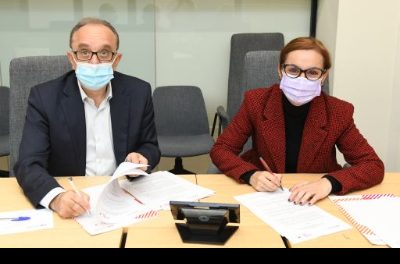 CAR din Sant Cugat și Spitalul Sant Joan de Déu semnează un acord pentru îmbunătățirea politicilor de îngrijire și protecție biomecanică pentru copii și adolescenți