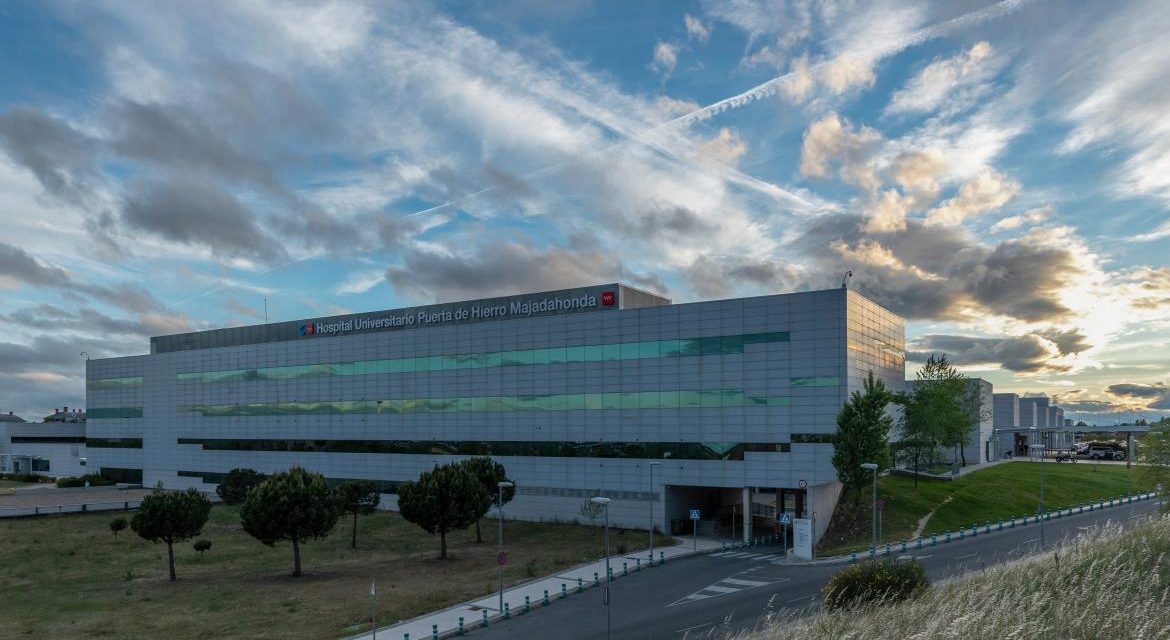 Spitalul Puerta de Hierro din Comunitatea Madrid începe să administreze o terapie celulară de pionierat pacienților cu leziuni cronice ale măduvei spinării