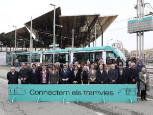 presedintele-aragonului:-„conexiunea-tramvaielor-ne-aduce-mai-aproape-de-obiectivele-de-decarbonizare-a-mobilitatii-si-promovarea-egalitatii-de-sanse”