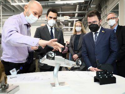 Președintele aragonez anunță o investiție de 10 milioane de euro a companiei germane Freudenberg într-o fabrică de componente auto din Catalonia