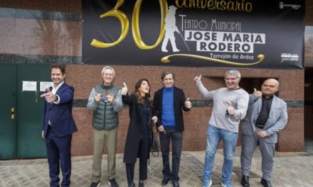 Torrejón – Teatrul Municipal José Mª Rodero își comemorează cea de-a 30-a aniversare cu un act emoționant la care au participat actorii Jo…