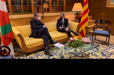 Consilierul Jaume Giró se întâlnește cu omologul său basc, Pedro Azpiazu, pentru a discuta despre gestionarea fondurilor europene și contextul economic al războiului din Ucraina