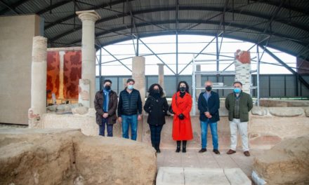 Alcalá – Consilierii Corporației Municipale vizitează lucrările de săpătură și restaurare arheologică de la Casa…