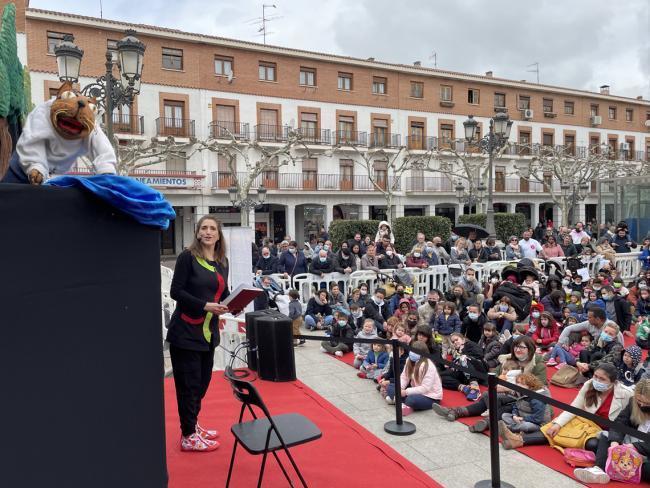 Torrejón – Pe 16 aprilie, „Sâmbăta păpușilor” continuă cu spectacolul gratuit „Ultimul cavaler”
