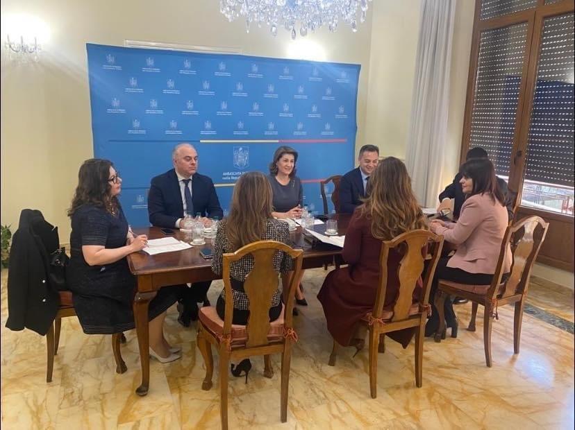 Italia: Reuniune a ambasadorului român cu șefii oficiilor consulare din Italia