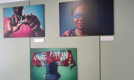 Expoziție fotografică a Centrului de Sănătate Las Olivas pentru a crește gradul de conștientizare împotriva mutilării genitale feminine