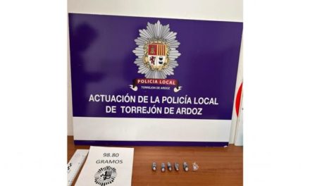 Torrejón – Poliția Locală Torrejón de Ardoz continuă să lupte împotriva traficului de droguri și, în ultimele săptămâni, a arestat 5 persoane…