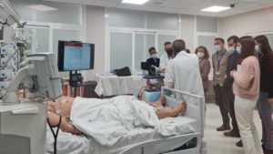 spitalul-12-de-octubre-foloseste-cu-succes-o-tehnica-extracorporala-care-a-sustinut-inima-si-plamanii-pacientilor-in-stare-critica-de-peste-300-de-ocazii