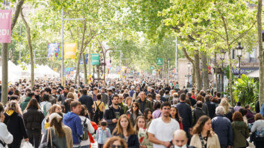 Barcelona: Așa a fost trăit Sant Jordi în oraș