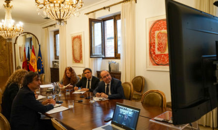 Miquel Iceta are o întâlnire bilaterală telematică cu omologul său ucrainean, Oleksandr Tkachenko