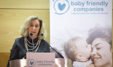 Comunitatea Madrid a acordat deja 1.700 de granturi de 500 de euro pe lună mamelor sub 30 de ani.
