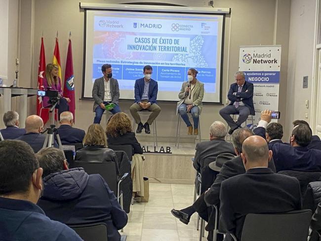 Torrejón – Consiliul Municipal din Torrejón de Ardoz, invitat să-și expună la conferința „Madrid International Lab” managementul său în inovare și di…