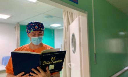Spitalul din Móstoles sărbătorește Ziua Cărții „Prescrierea lecturilor” și lectura „Micul Prinț”