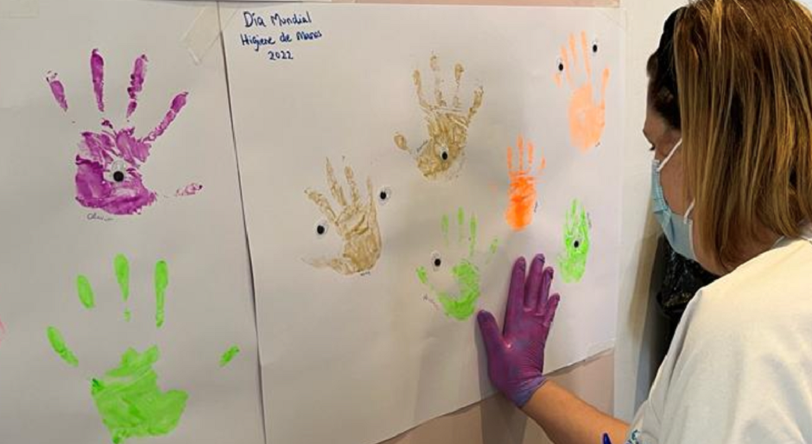 Centrul de sănătate din San Fernando sărbătorește Ziua igienei mâinilor alături de pacienți