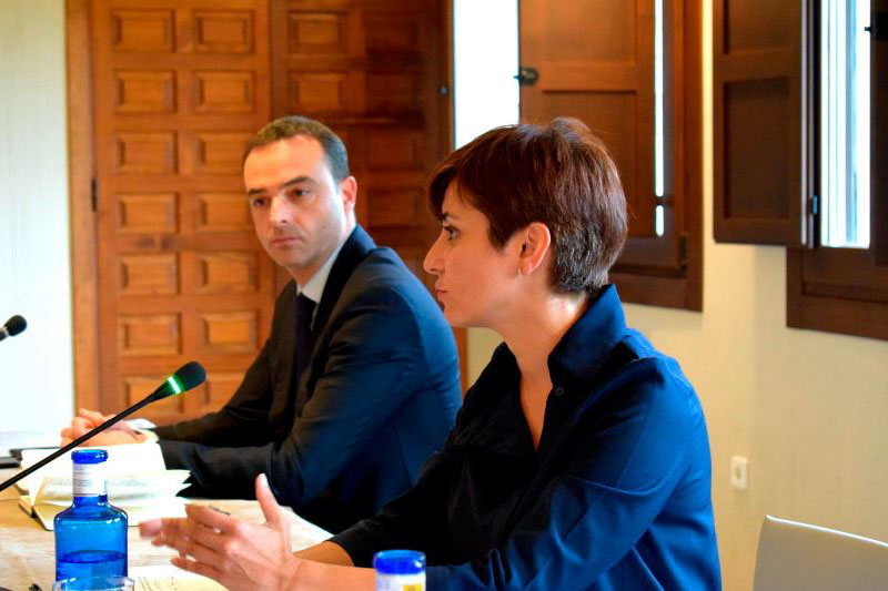 Rodríguez se întâlnește cu delegații Guvernului