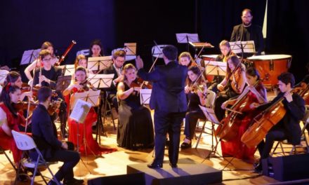 Alcalá – Orchestra de Cameră Atlántida oferă un recital la Alcalá de Henares sub conducerea pianistului și compozitorului Manuel Tévar