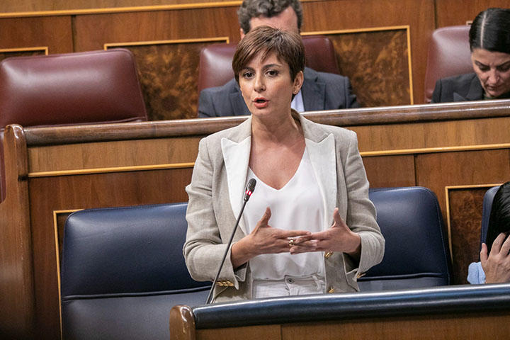 Isabel Rodríguez reiterează angajamentul Guvernului de a transfera traficul către Navarra