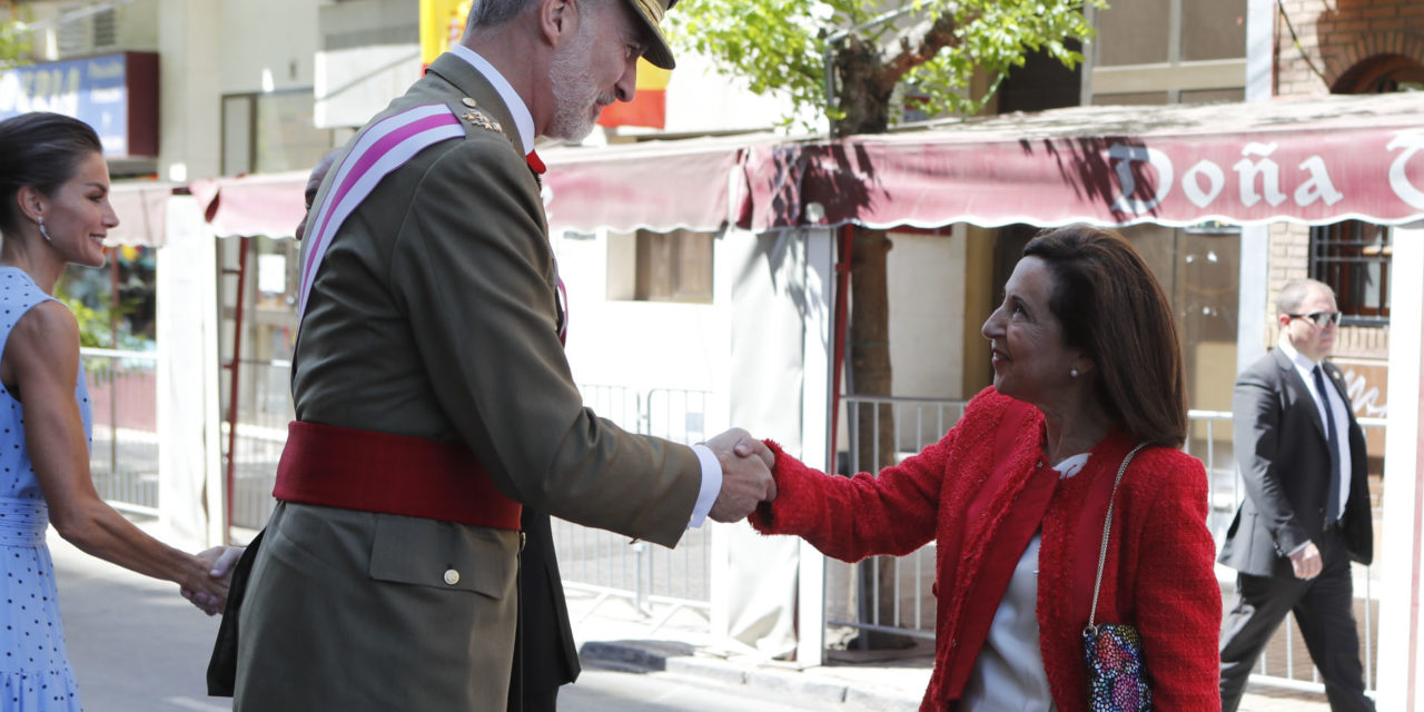 Regii prezidează la Huesca actele comemorative ale Zilei Forțelor Armate