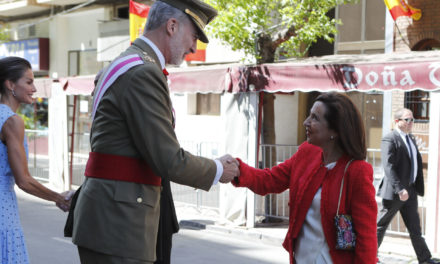 Regii prezidează la Huesca actele comemorative ale Zilei Forțelor Armate