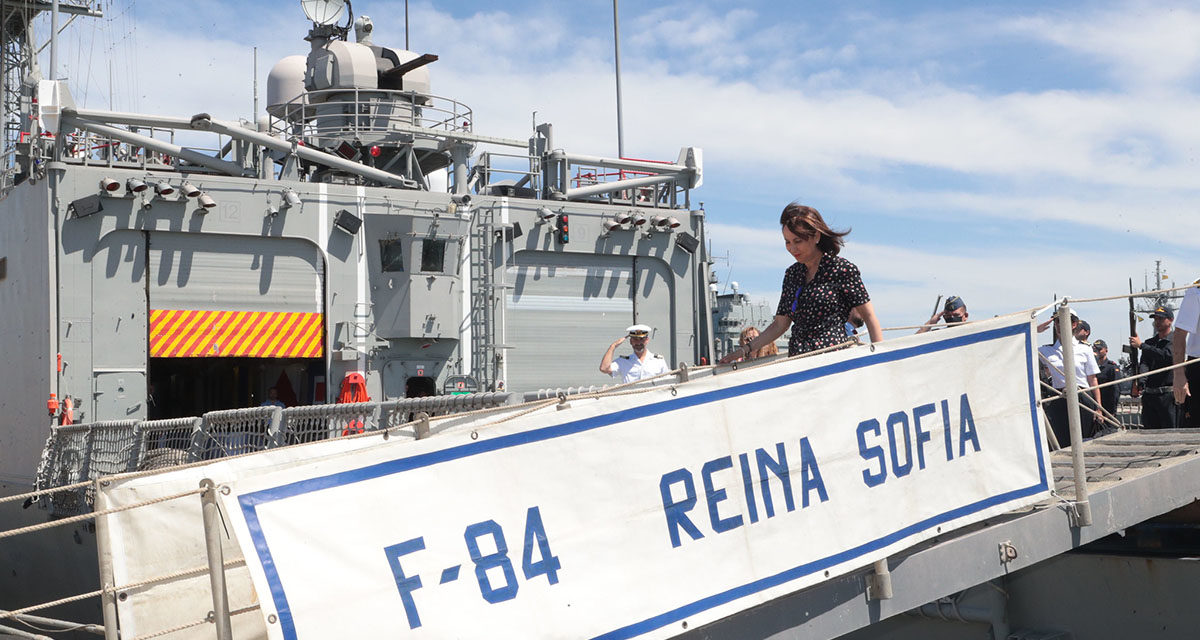 Robles vizitează fregata Reina Sofia din Rota și scoate în evidență apărarea pe flancul sudic al NATO