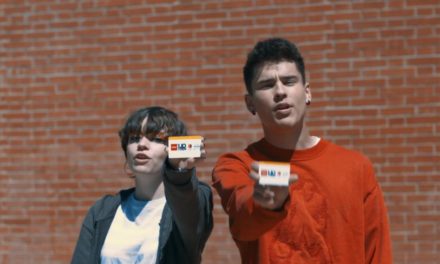 Comunitatea Madrid prezintă o campanie de răspândire a beneficiilor Cardului de Tineret și de extindere a numărului de membri