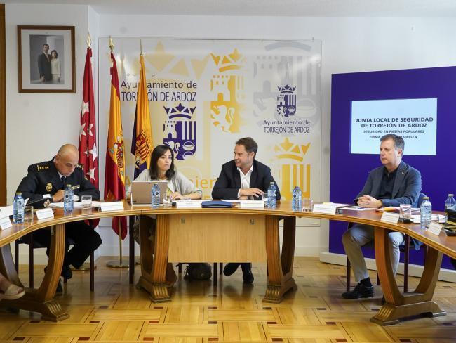 Torrejón – Delegatul Guvernului Spaniei la Madrid confirmă că Torrejón de Ardoz este un oraș sigur, așa cum indică datele despre crime…