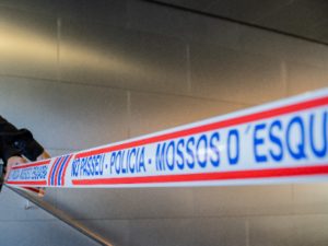 mossos-d'esquadra-investigheaza-moartea-violenta-a-unui-barbat-in-barcelona