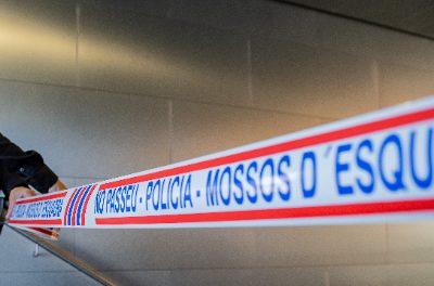 Mossos d'Esquadra investighează moartea violentă a unui bărbat în Barcelona