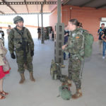 Margarita Robles vizitează Brigada de Parașutisti și recunoaște pregătirea ei exigentă pentru sănătate și antrenament