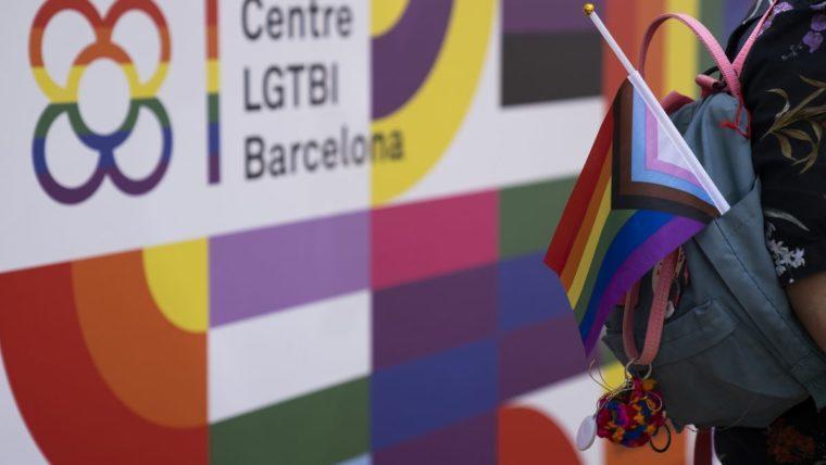 Barcelona: Promovarea Centrului LGTBI cu mai multe investiții și mai multe ore de îngrijire