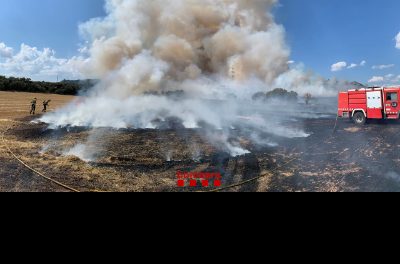 Incendiu de vegetație în Artesa de Segre (la Noguera)