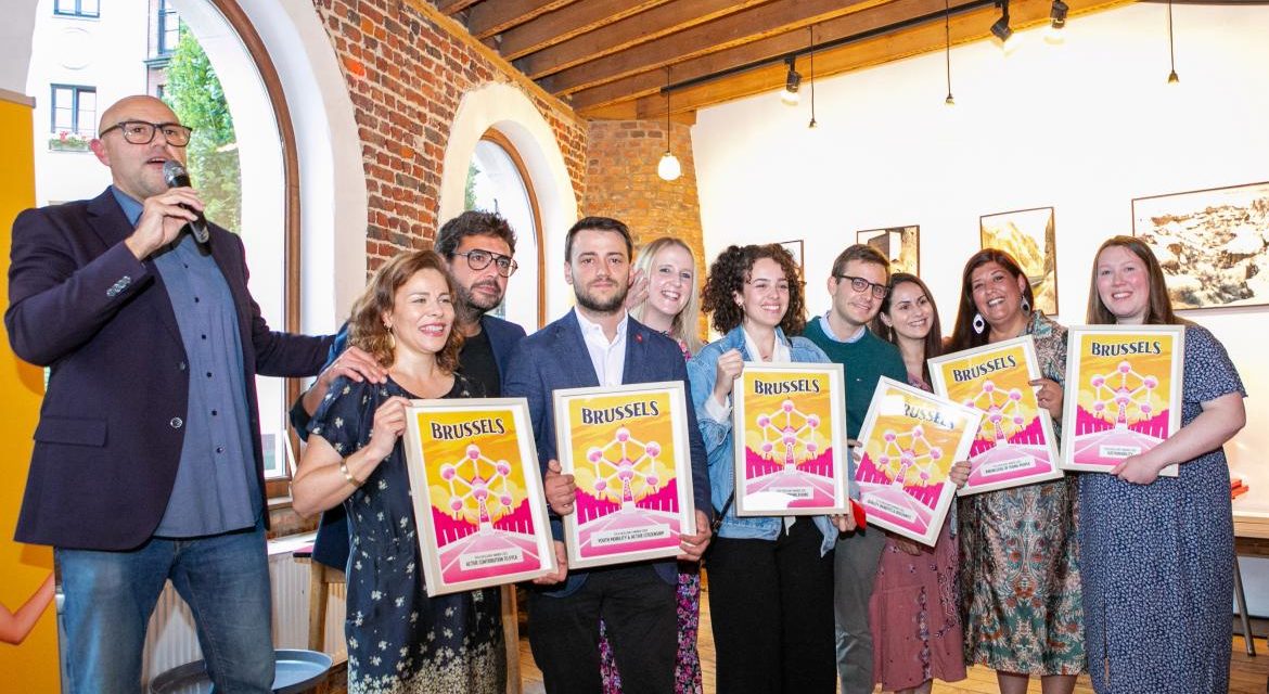 Cardul de tineret al Comunității Madrid primește două premii europene pentru excelență