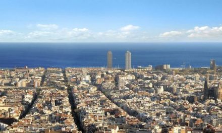 Barcelona: Furturile scad cu 38% și jafurile cu violență în Barcelona cu 17,5%