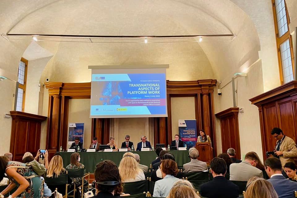 Italia: Conferința „Aspecte transnaționale ale muncii prin intermediul platformelor digitale”