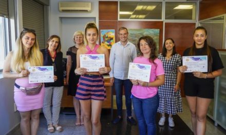 Torrejón – Diplomele au fost înmânate celor 8 studenți ucraineni refugiați aflați în situație de primire în Torrejón de Ardoz, care au reușit…