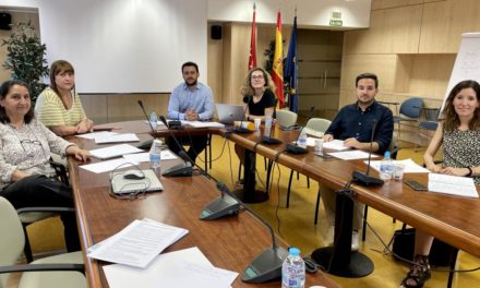 Comunitatea Madrid constituie patru comisii pentru dialog între tineri și administrația regională